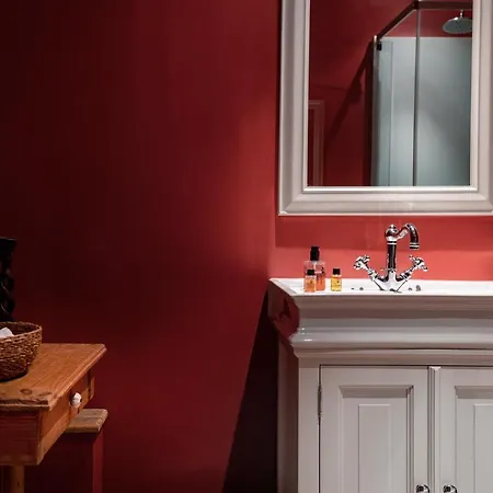 The Bank 1869 - Unique Guestrooms In The Historic Center Of Holiday home