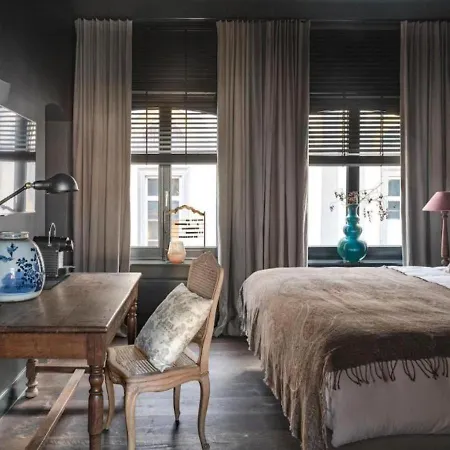 The Bank 1869 - Unique Guestrooms In The Historic Center Of Holiday home