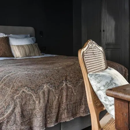 The Bank 1869 - Unique Guestrooms In The Historic Center Of Holiday home