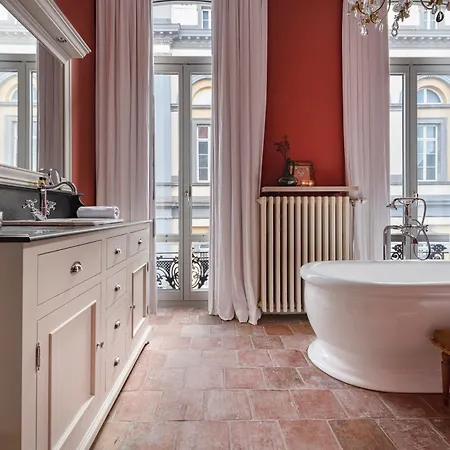 The Bank 1869 - Unique Guestrooms In The Historic Center Of *