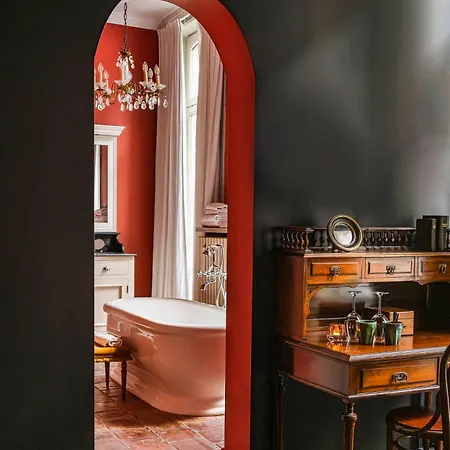 The Bank 1869 - Unique Guestrooms In The Historic Center Of *